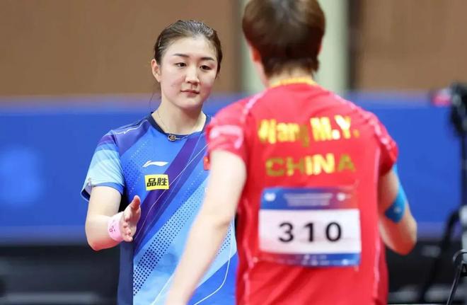 机会藏于危 机会藏于危