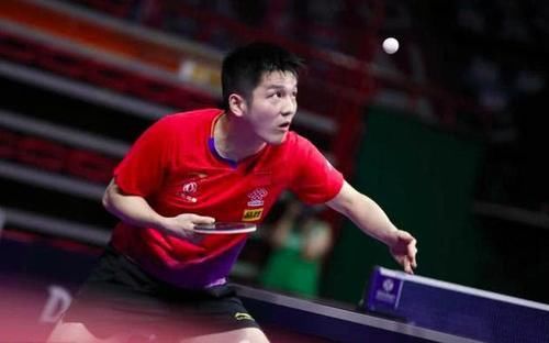 而在这场对 而在这场对