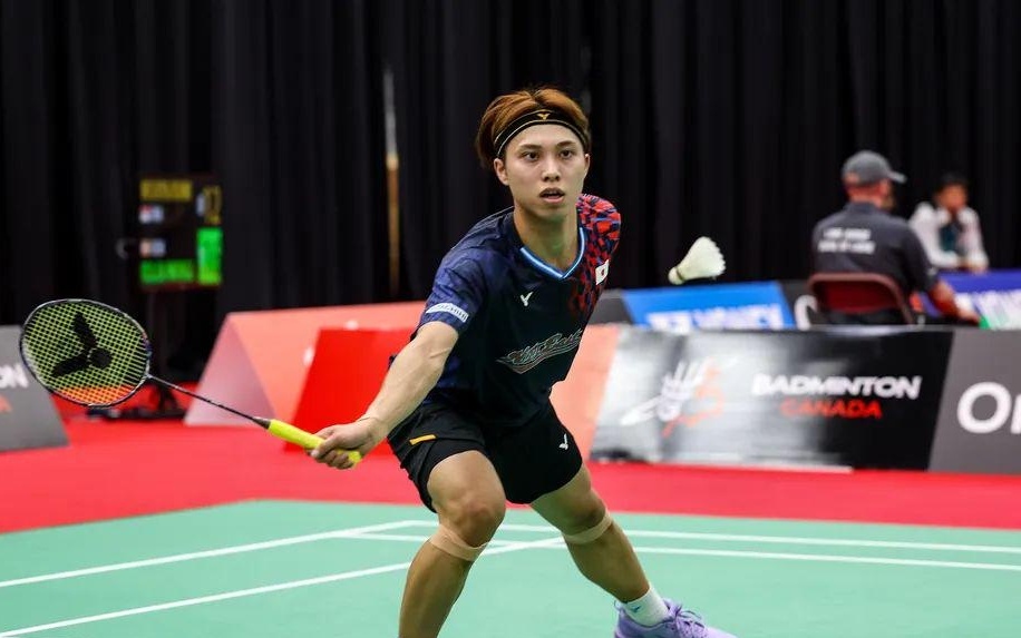 展示了他作 展示了他作